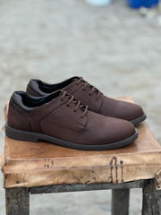 Oily Brown Casual Suede Shoes with extra comfort on back